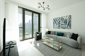 Apartment | 2 bedrooms - Downtown Escape Lush 2BR w Burj Khalifa View (Dubai)