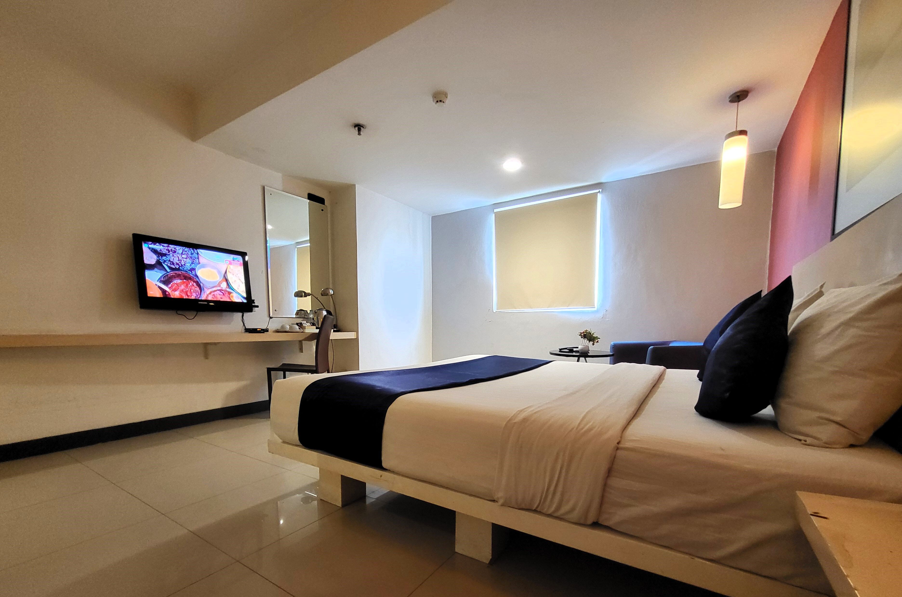 Transit Room - Max 3 Hours