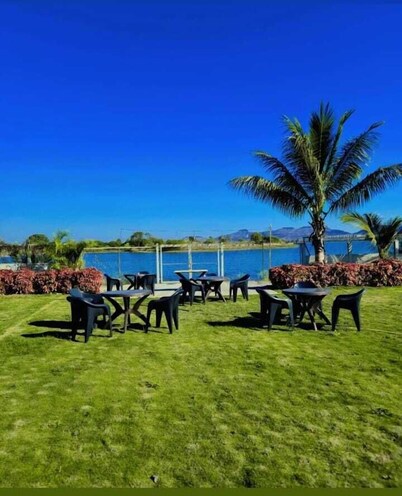Stone Water Resort 