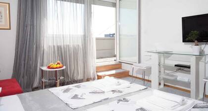 New Cozy Penthouse With Panoramic View