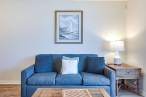 Apartment (1 Bedroom) | Interior - Walk to Beach: North Myrtle Beach Condo w/ Sunroom (North Myrtle Beach)
