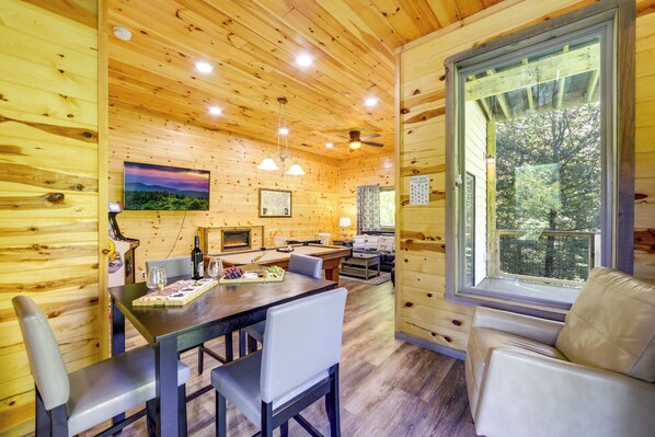 House (3 Bedrooms) | Interior - Hot Tub & Game Room! Gatlinburg Mtn-view Cabin (Gatlinburg)