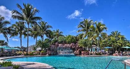 Naples Resort Condo on 2 Championship Golf Courses