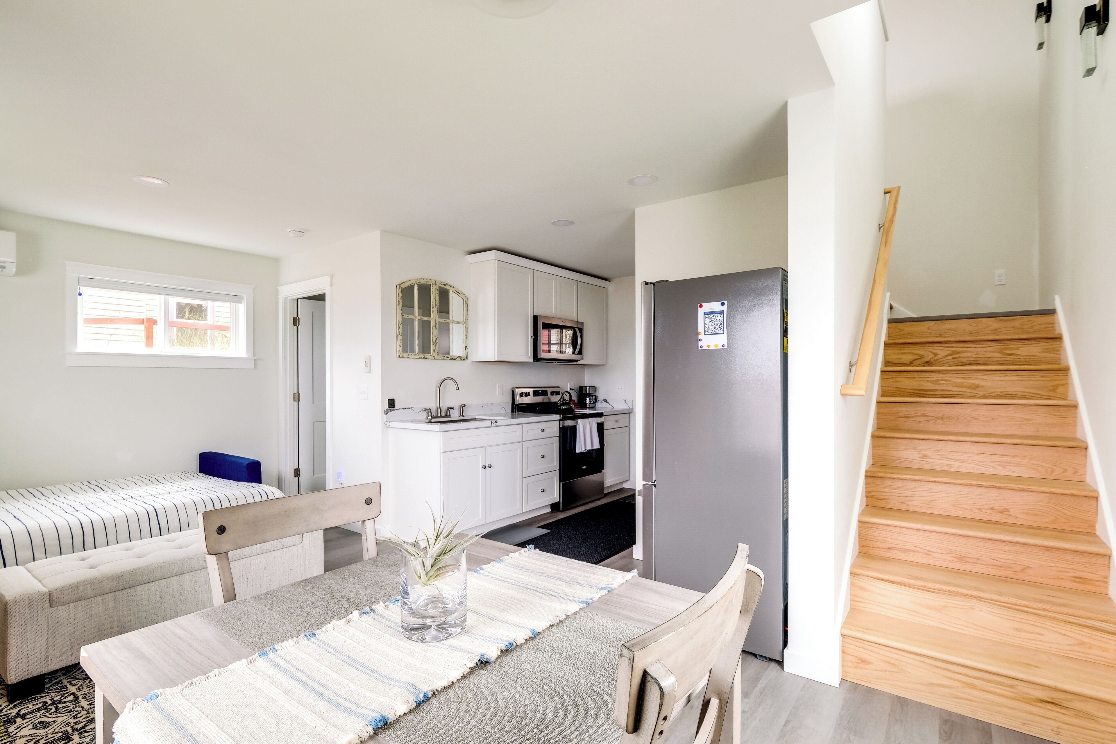 Apartment (0 Bedroom) | Interior