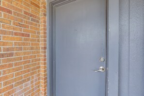 Apartment (2 Bedrooms) | Interior - Garden District Home Near Downtown Montgomery (Montgomery)