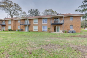 Apartment (2 Bedrooms) | Interior - Garden District Home Near Downtown Montgomery (Montgomery)