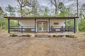 Unclassified image, 2 of 24, button - Willis Cabin on 6 Acres - Close to the Lake! (Willis)