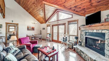 House (3 Bedrooms) | Front of property