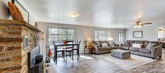 New Blaine Getaway - Walk to Lake Dardanelle!