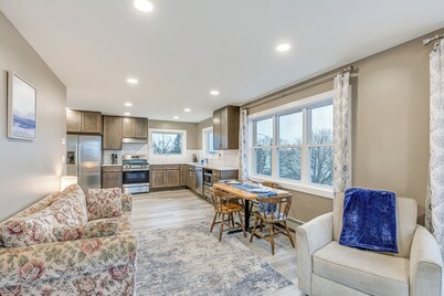 Newly Renovated Maine Retreat: Deck w/ Ocean View!