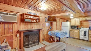 Unclassified image, 3 of 25, button - Laconia Cabin w/ Grill: 2 Mi to Weirs Beach! (Laconia)