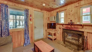 Fireplace - Laconia Vacation Rental Near Lake Winnipesaukee! (Laconia)