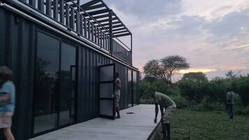 Luxury Bungalow, 2 Bedrooms, Patio
