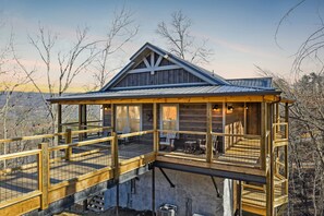 Cabin, 3 Bedrooms | Exterior