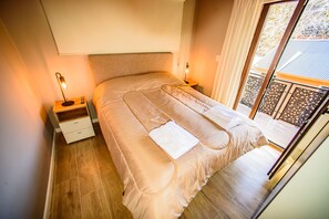 2 slaapkamers, reisbedje, gratis wifi, beddengoed