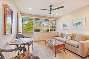 Smart TV, DVD player, books - Beach View Condo - Few Steps from Napili Beach - The Napili Bay Resort #111  (Lahain)