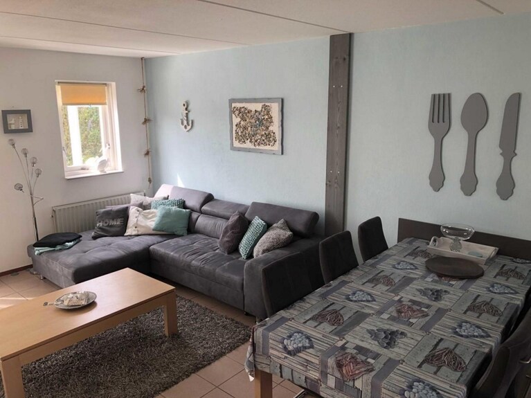In Breskens, On Vacation Park Fort Soleil, You Will Find This Semi-detached Vacation Home Zeezwaluw Nr 29 With A Living Comfort Of Approx. 103 M2. - Breskens