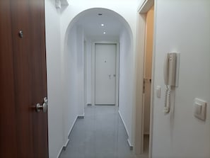 Interior - City O-Central (Athens)