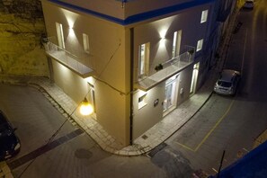 บริเวณภายนอก