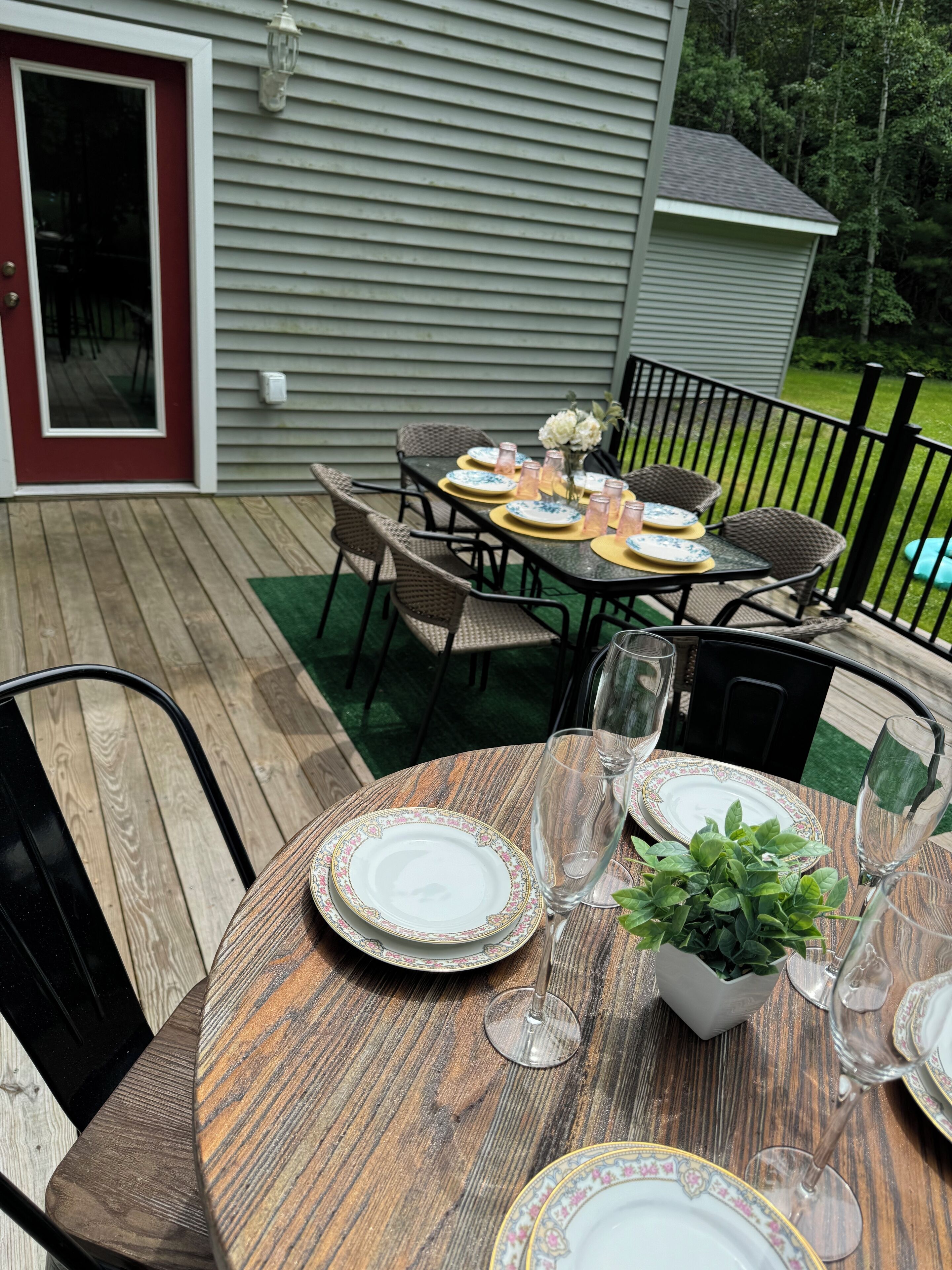 屋外ダイニングエリア