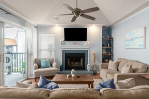 TV connectée, cheminée