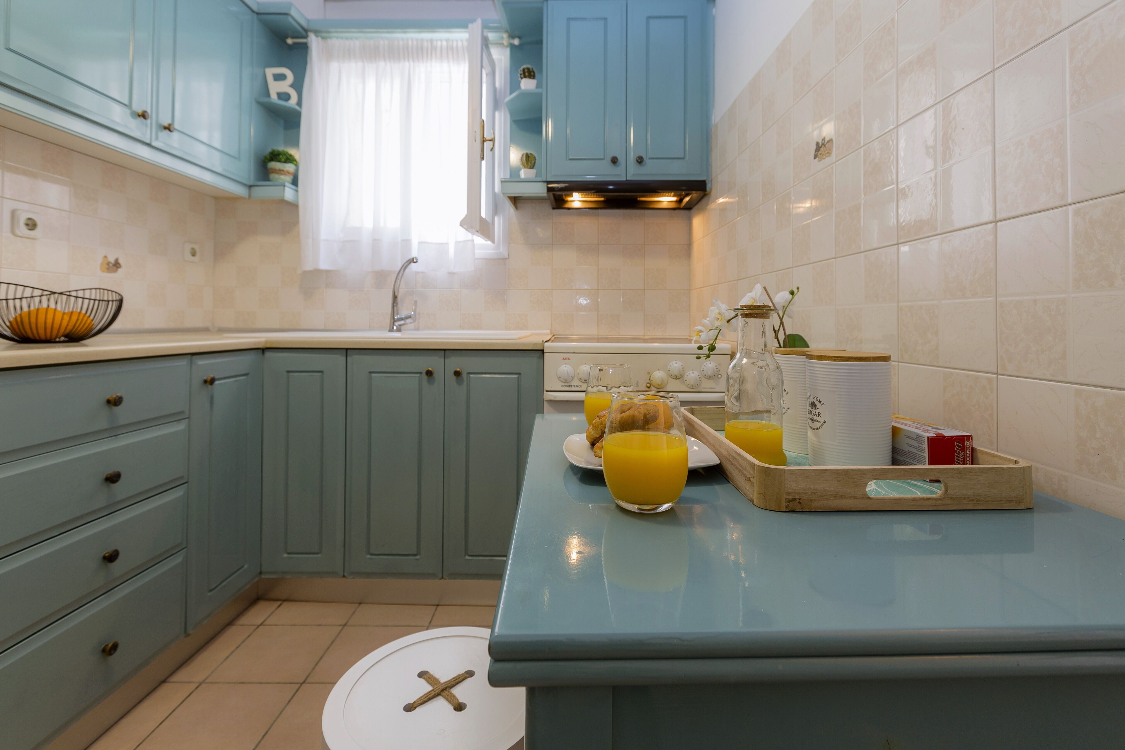Apartamento básico | Cozinha privada | Geladeira, fogão, cooktop, cafeteira/chaleira