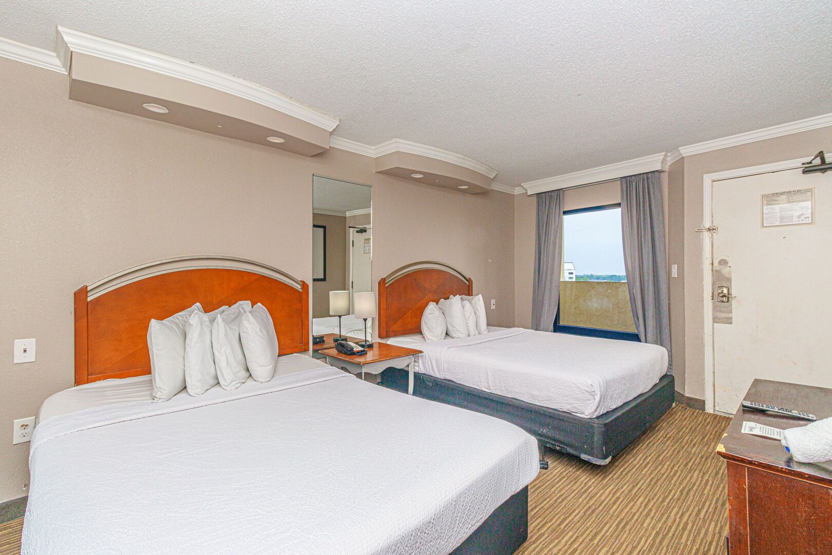 1 camera, Wi-Fi, lenzuola