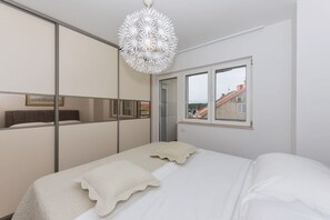 1 chambre, Wi-Fi, draps fournis