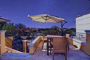 Terrace/patio - Garitsa Gem Suite (Corfu)
