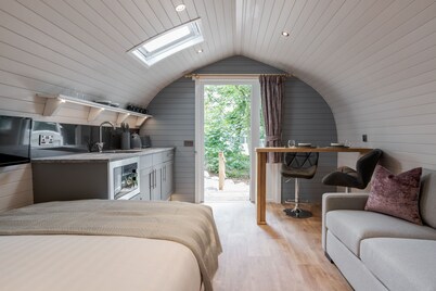 Long Ashes - Tan -  a long ashes park that sleeps 2 guests  in 1 bedroom