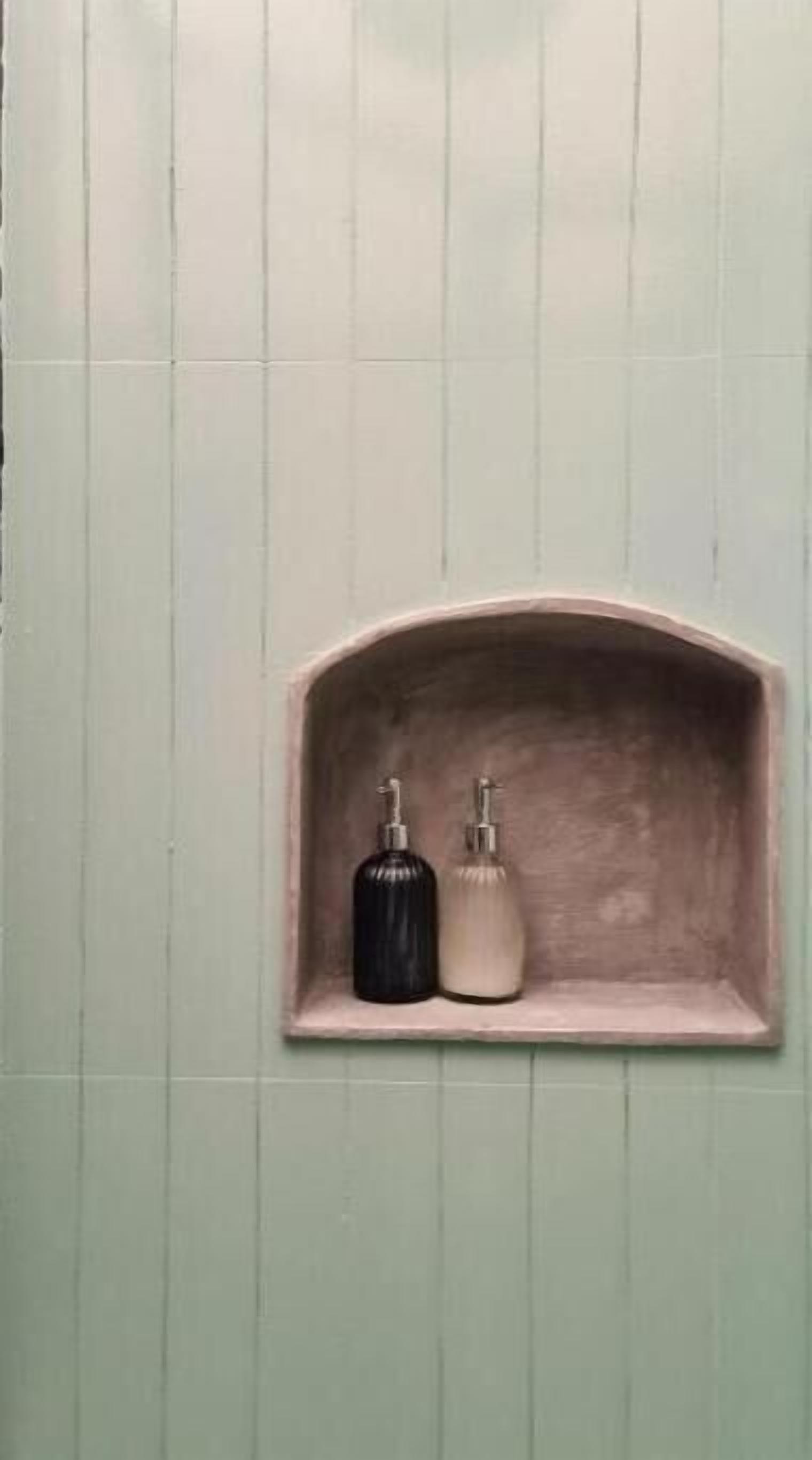 Shower, towels, soap, shampoo