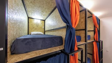 Shared Dormitory | 1 bilik tidur, dihias secara berasingan