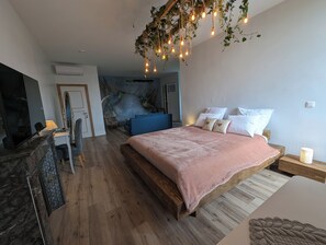 Deluxe Room | Soundproofing, free WiFi, bed sheets - Manoir des Reves Sauvages (Parentignat)