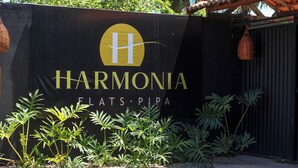 Property entrance - Harmonia Flats (Tibau do Sul)
