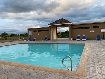 Harbour Oasis Retreat - Charming 2 Bedroom House