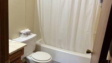 Basic Cabin, Resort View | Bathroom | Towels