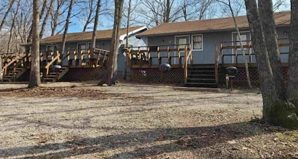 Hickory Hollow Resort