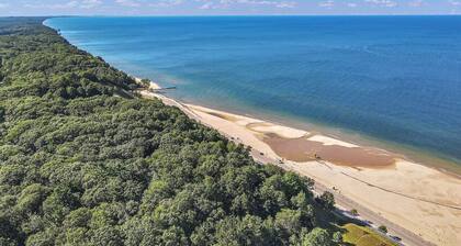 Coastal Comfort Meets Beachside Bliss