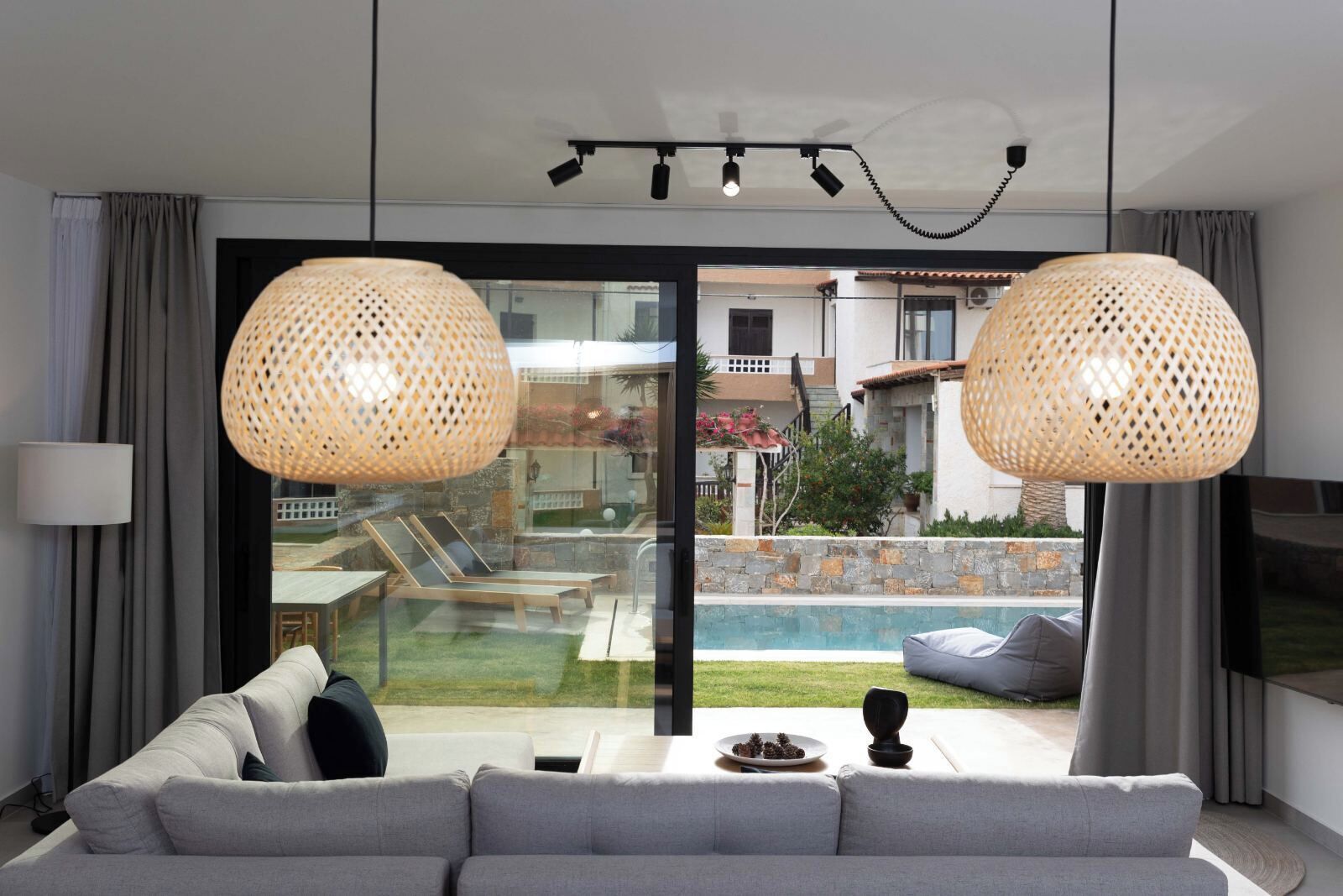 Villa – grand, privat basseng | 3 soverom, skrivebord for bærbar PC, blendingsgardiner og lydisolert