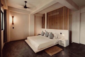 2 bedrooms, desk, iron/ironing board, travel cot - 2BR Loft · Large Balconies · Steps to Zicatela Beach (Puerto Escondido)