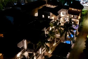 Exterior - Beach 1 Min | Ocean King | Pool | Daily Clean | AC (Puerto Escondido)