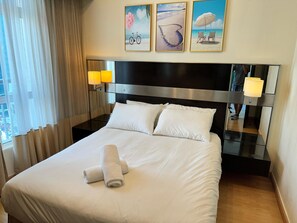 1 chambre, bureau, fer et planche à repasser, Wi-Fi