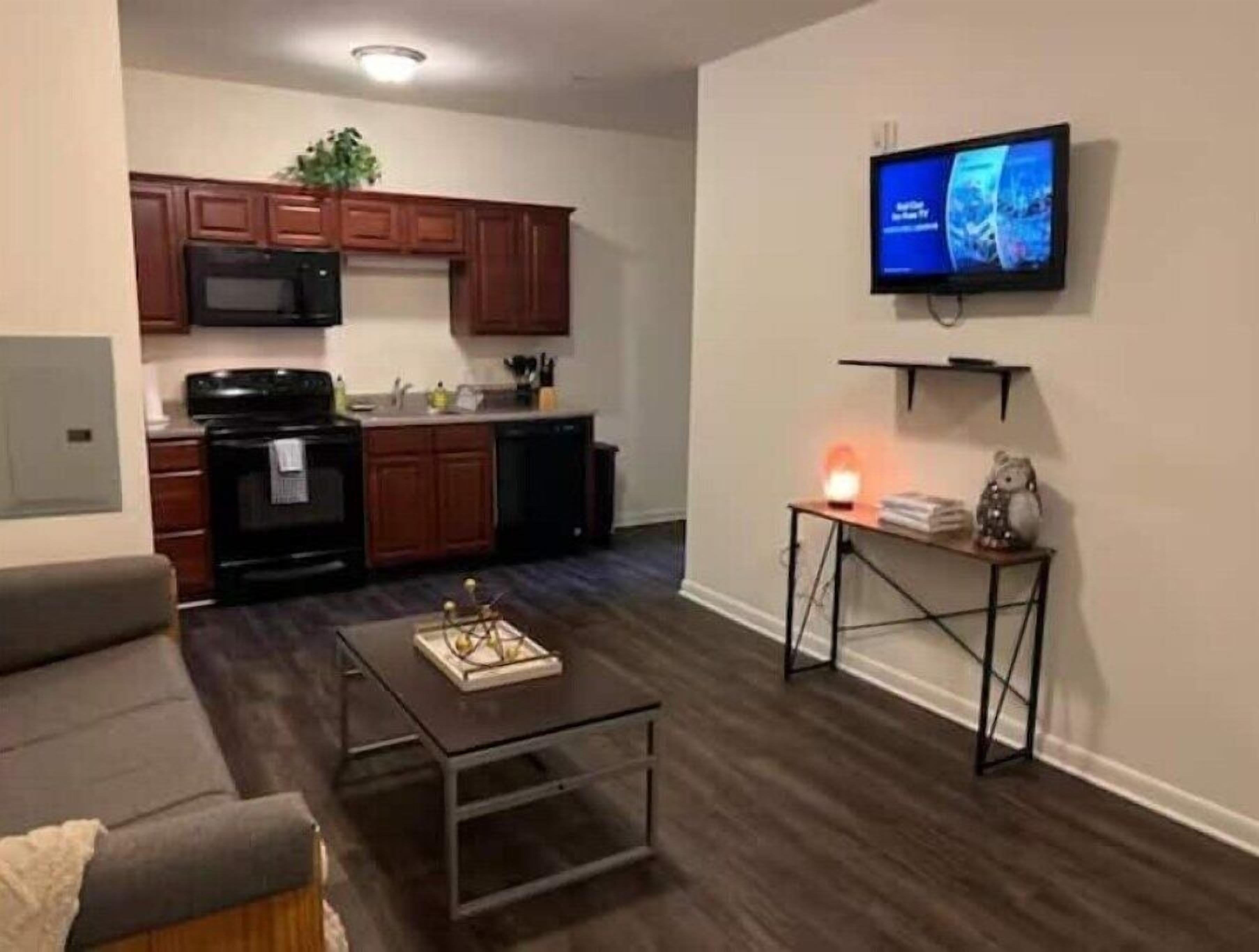 Temple Tranquil 4Bd!