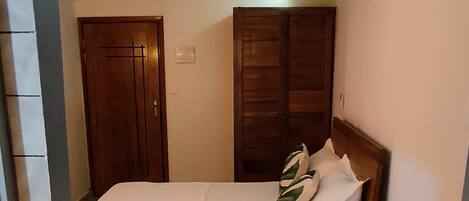 1 bedroom, individually furnished, iron/ironing board