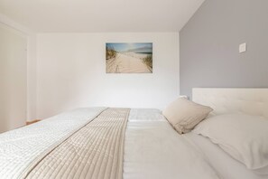 1 bedroom, free WiFi, bed sheets - BLED - Flamingo apartment (Bled)