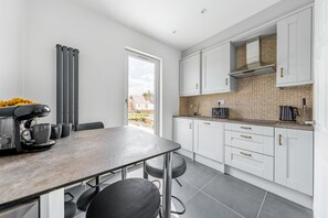 Spices, dining tables