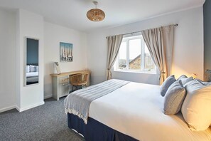 2 chambres, bureau, lit parapluie, Wi-Fi gratuit