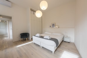 Appartement Confort, vue jardin | 2 chambres, literie de qualité supérieure, couette en duvet d'oie