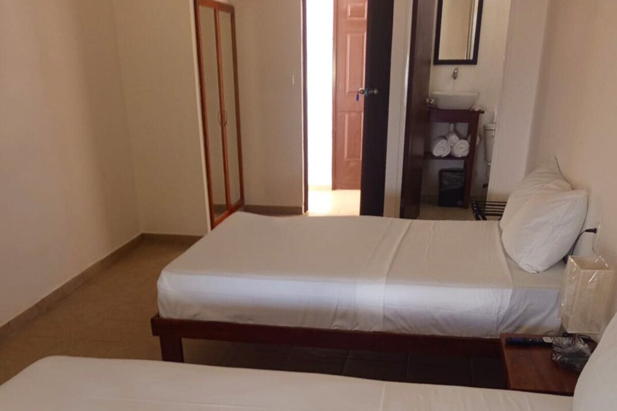 Habitación familiar | Sábanas de algodón egipcio, ropa de cama de alta calidad, ropa de cama
