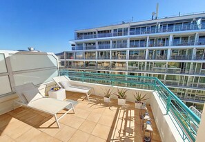 Property grounds - N&J- LA MAREE BLEUE - Terrace - Near Beach (Niza)